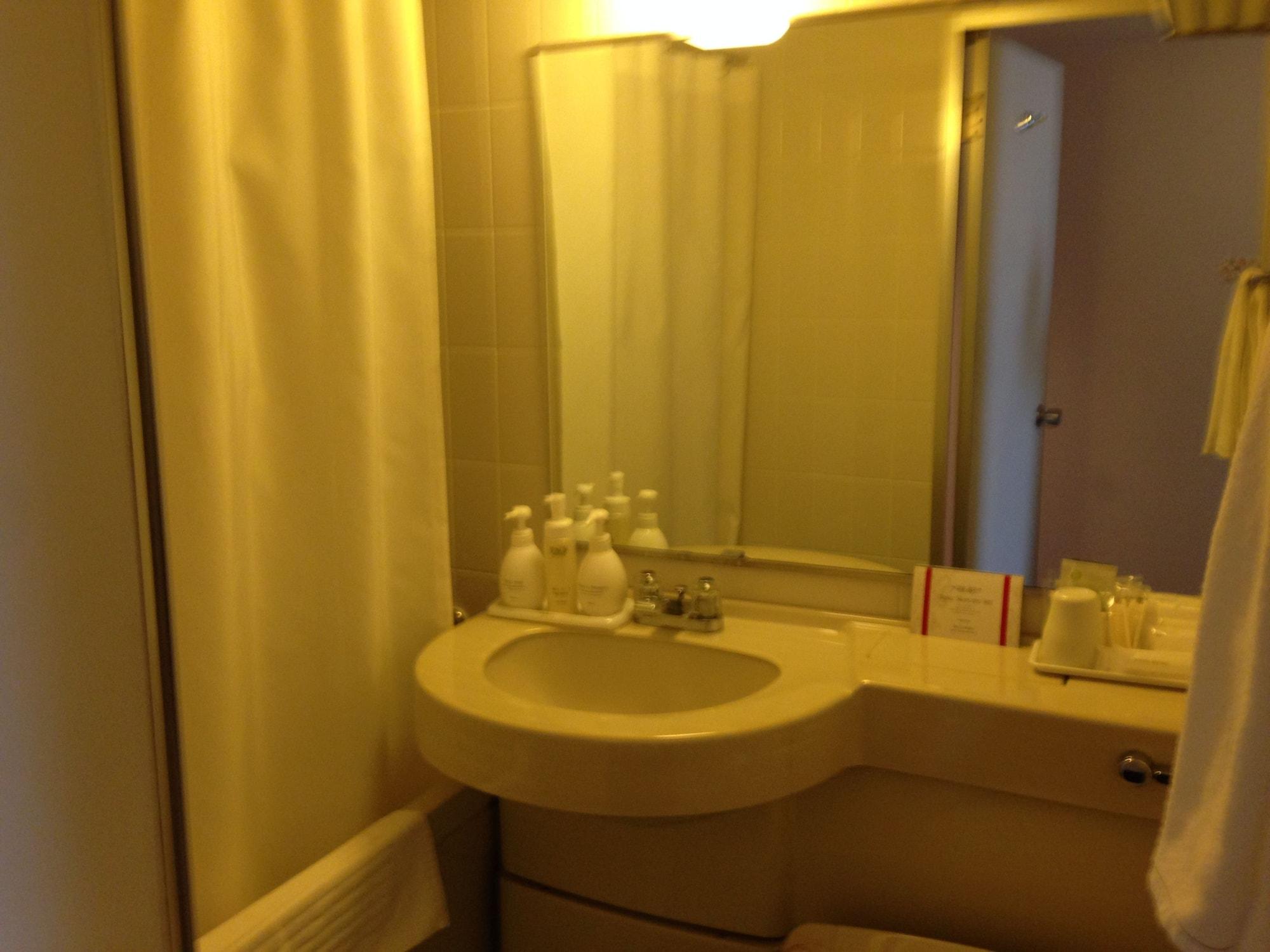 Creston Hotel Иваки Экстерьер фото